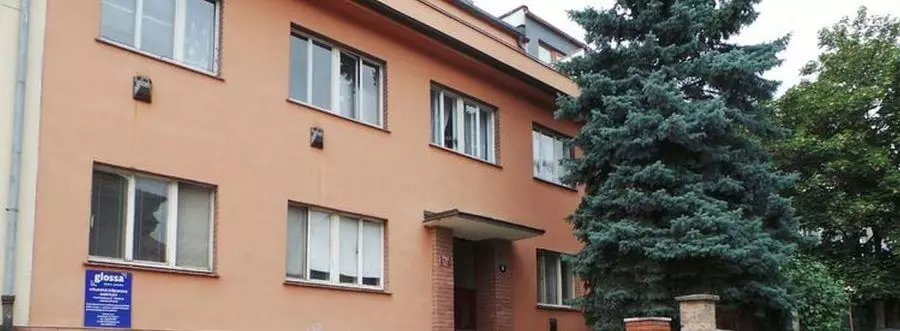 Glossa Kobylisy dům