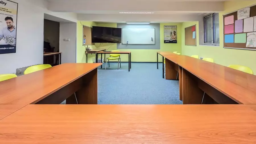 Glossa učebna Kobylisy